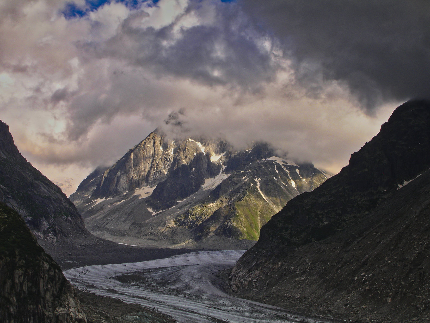 les Grandes Jorasses