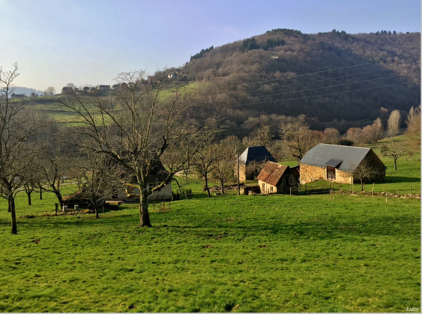 Les Granges, Laval de Cère