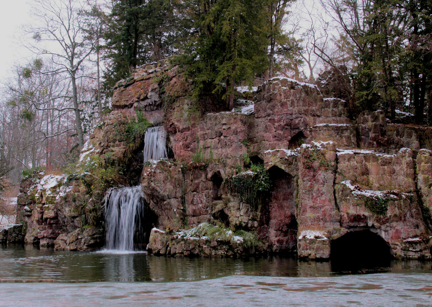 les grottes de l'orangerie!