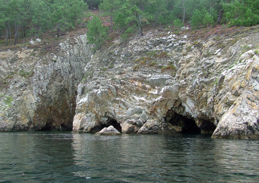 Les grottes marines