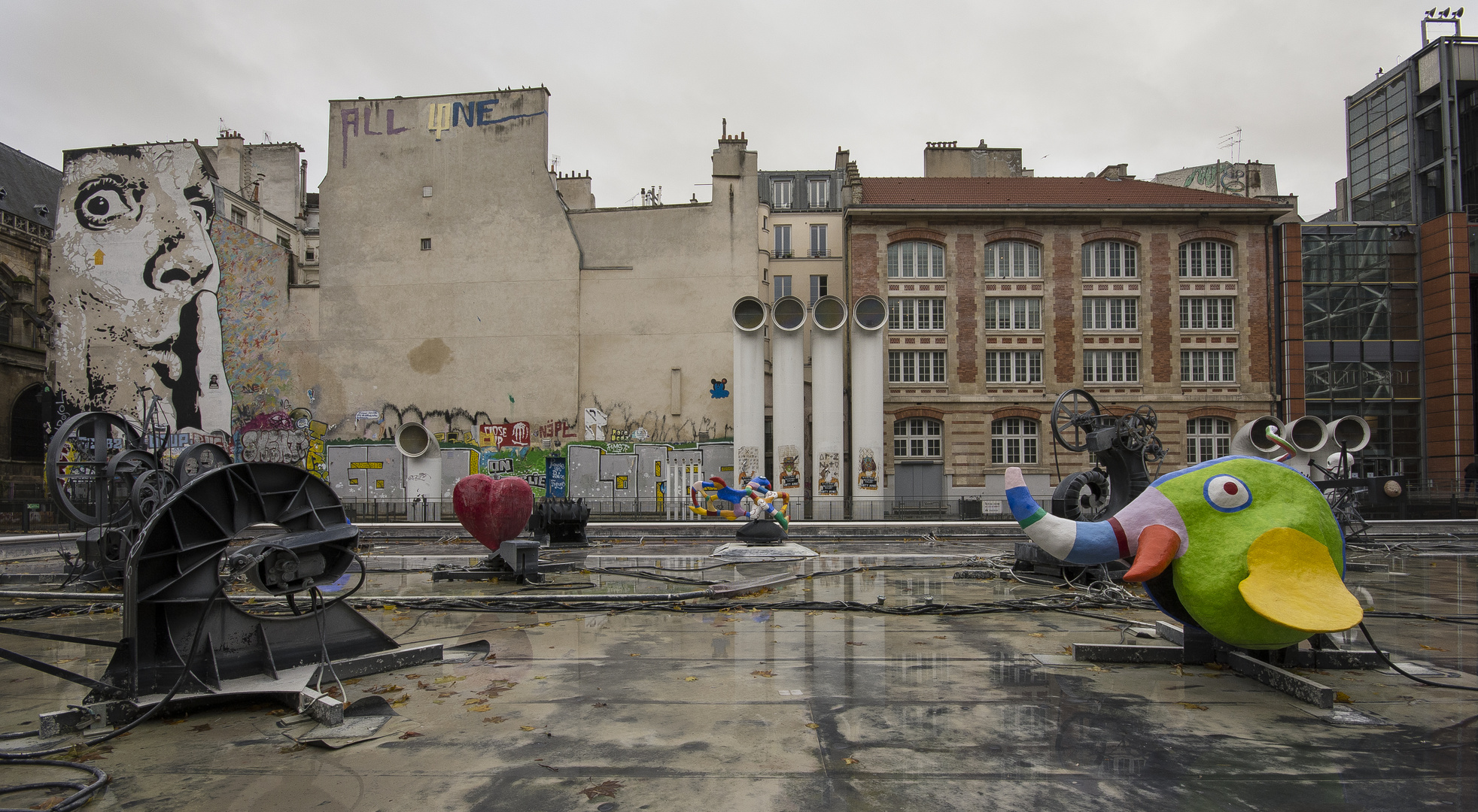 Les Halles - Rue Brisemiche - Fontaine Stravinsky - 01