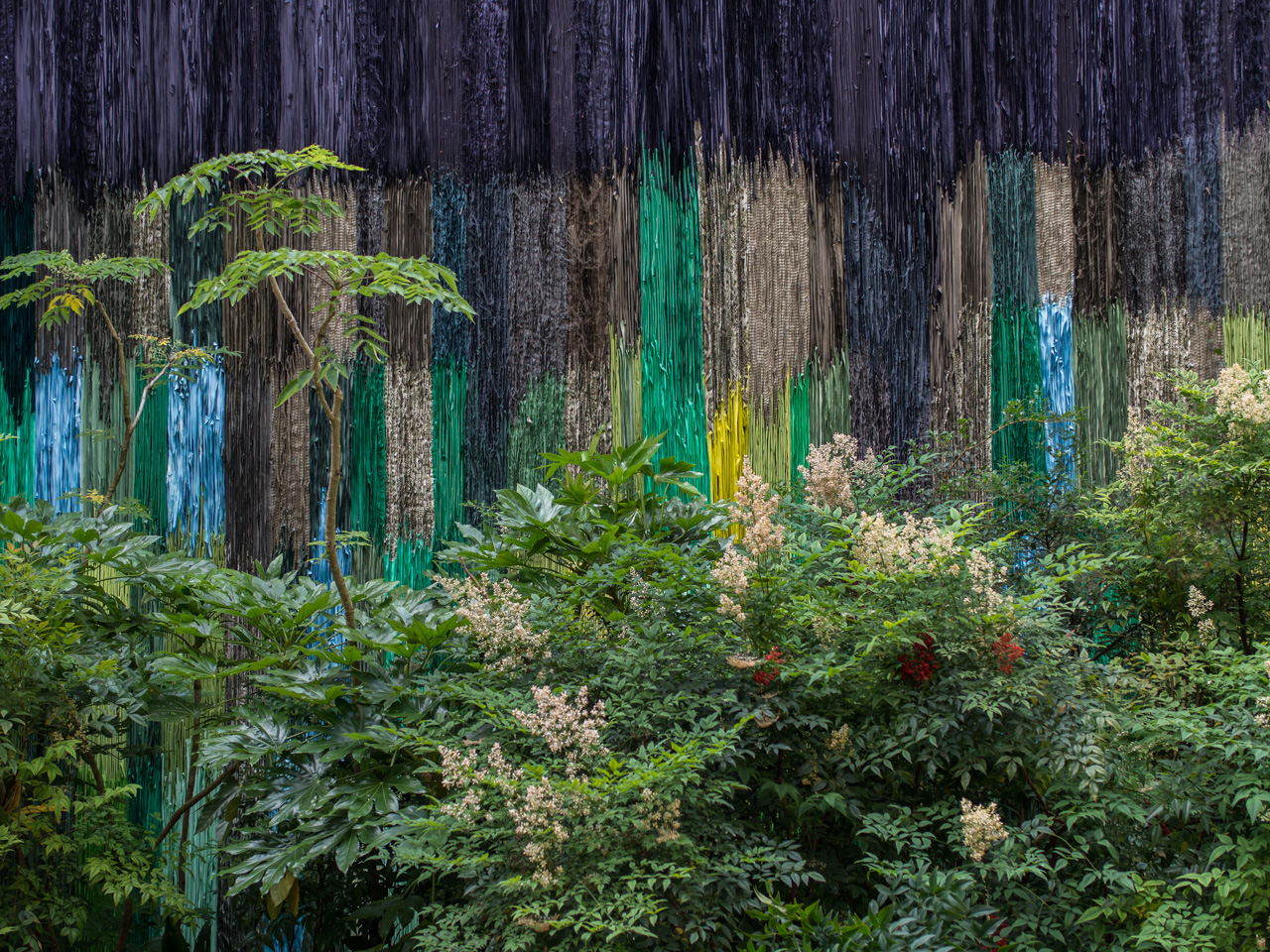  "Les herbes folles du vieux logis"