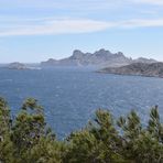 les îles de : riou , plane et jarre .