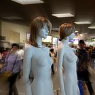 Les mannequins dans la gare (Tokyo)