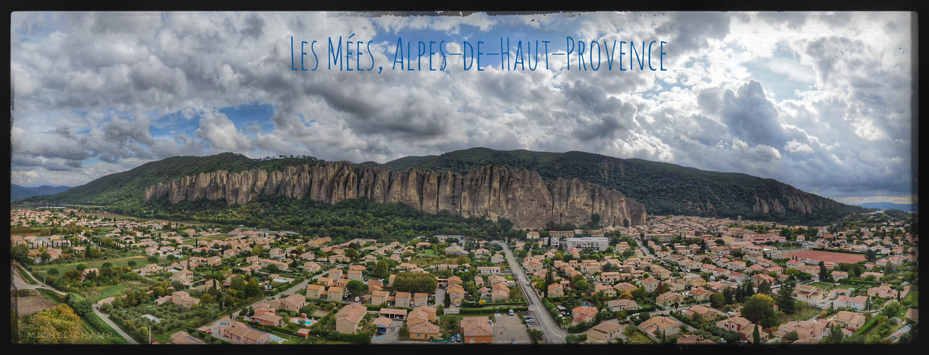 Les Mées, Alpes-de-Haut-Provence