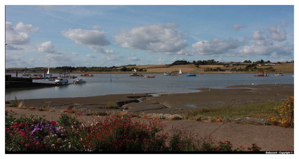 " Les Éoliennes sur l'estuaire de la Vilaine "