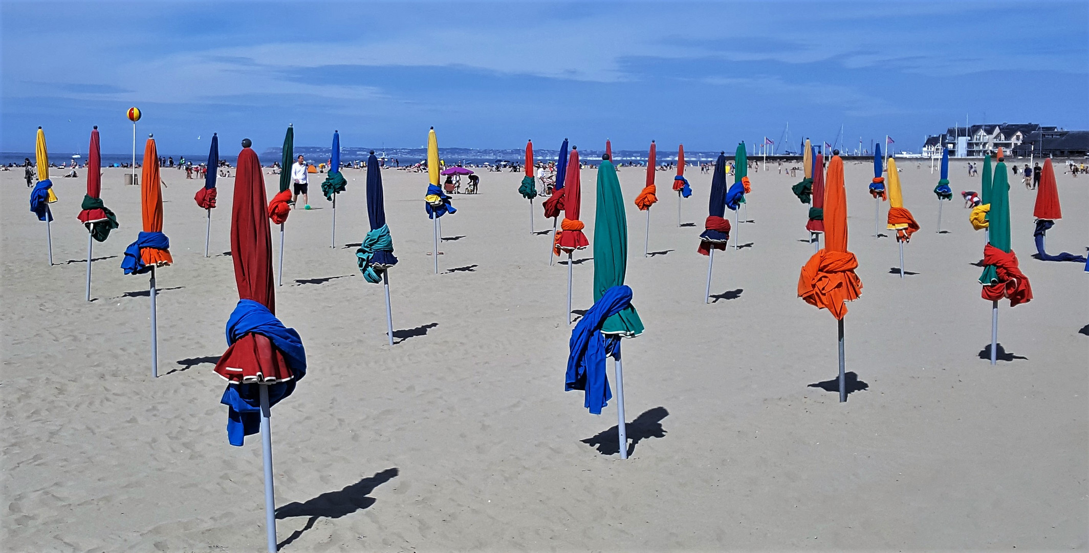  Les Parapluies de Deauville