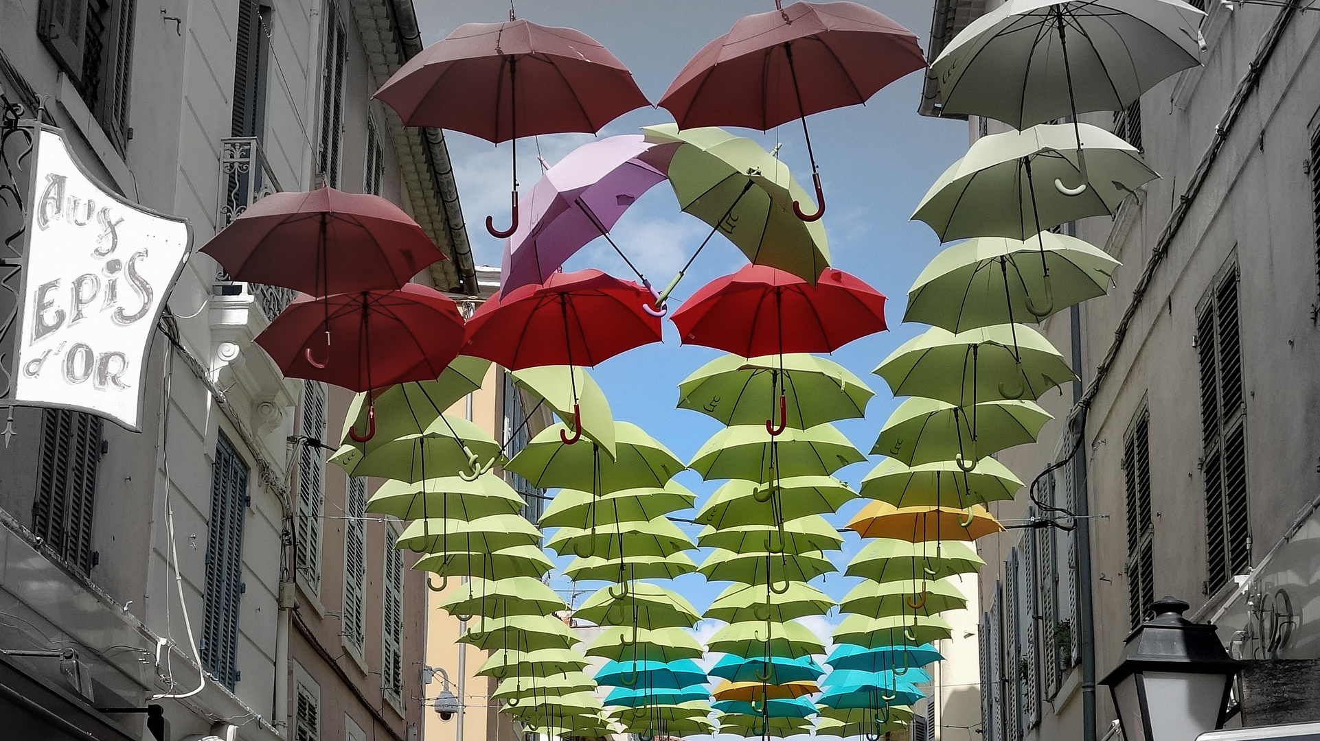 Les Parapluies de La Seyne sur mer