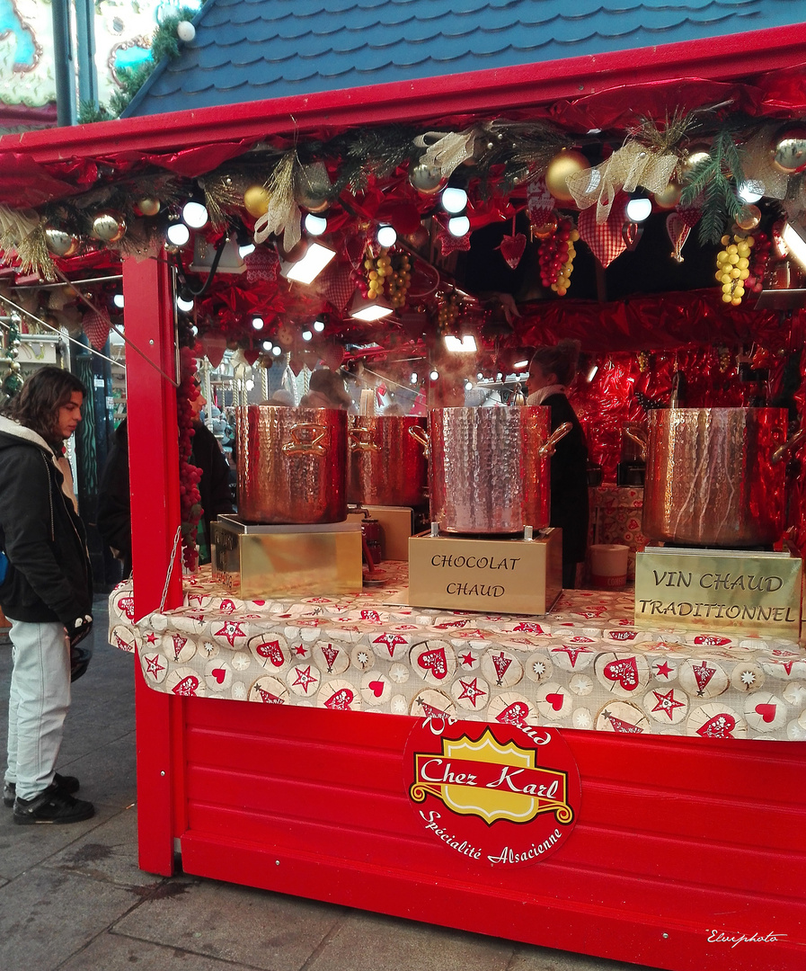 Les petits chalets du marché de Noël 