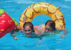 Les plaisirs de la piscine