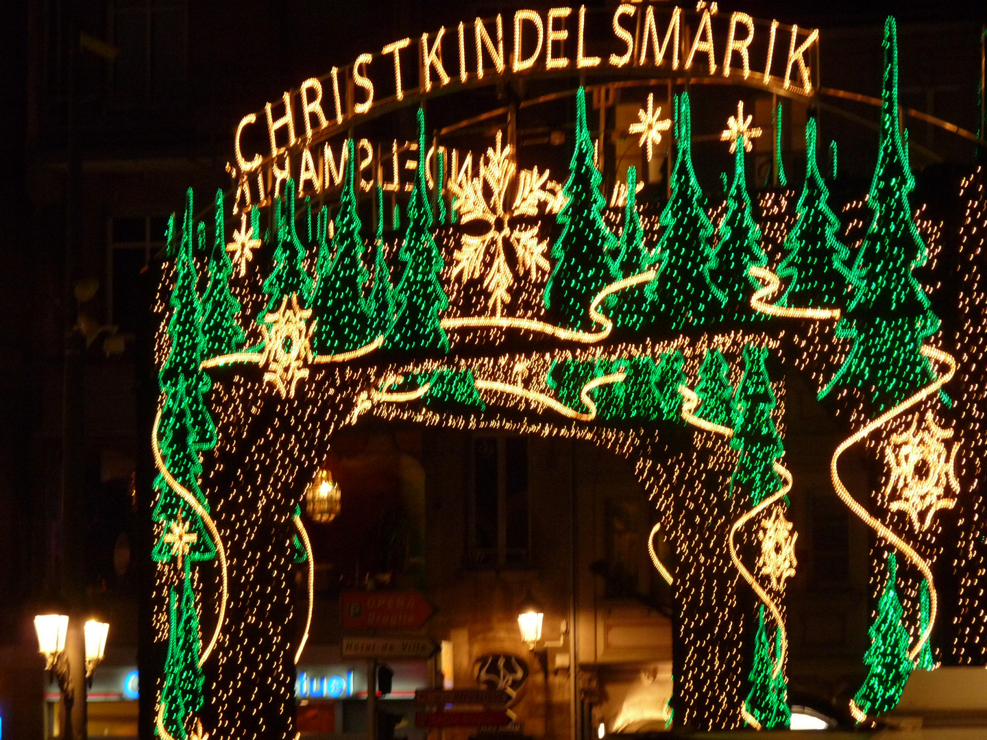 Les portes du Marché de Noël de Strasbourg