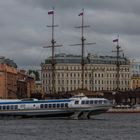 Les quais de la Neva à Saint-Petersbourg.