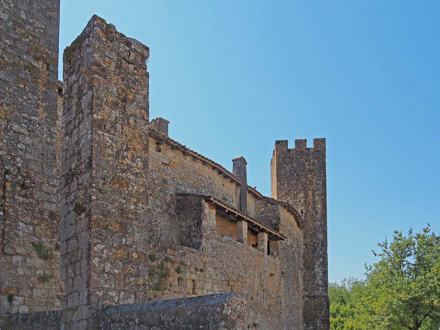 Les remparts de Larressingle