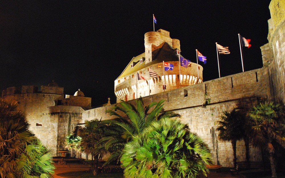 les remparts de st malo