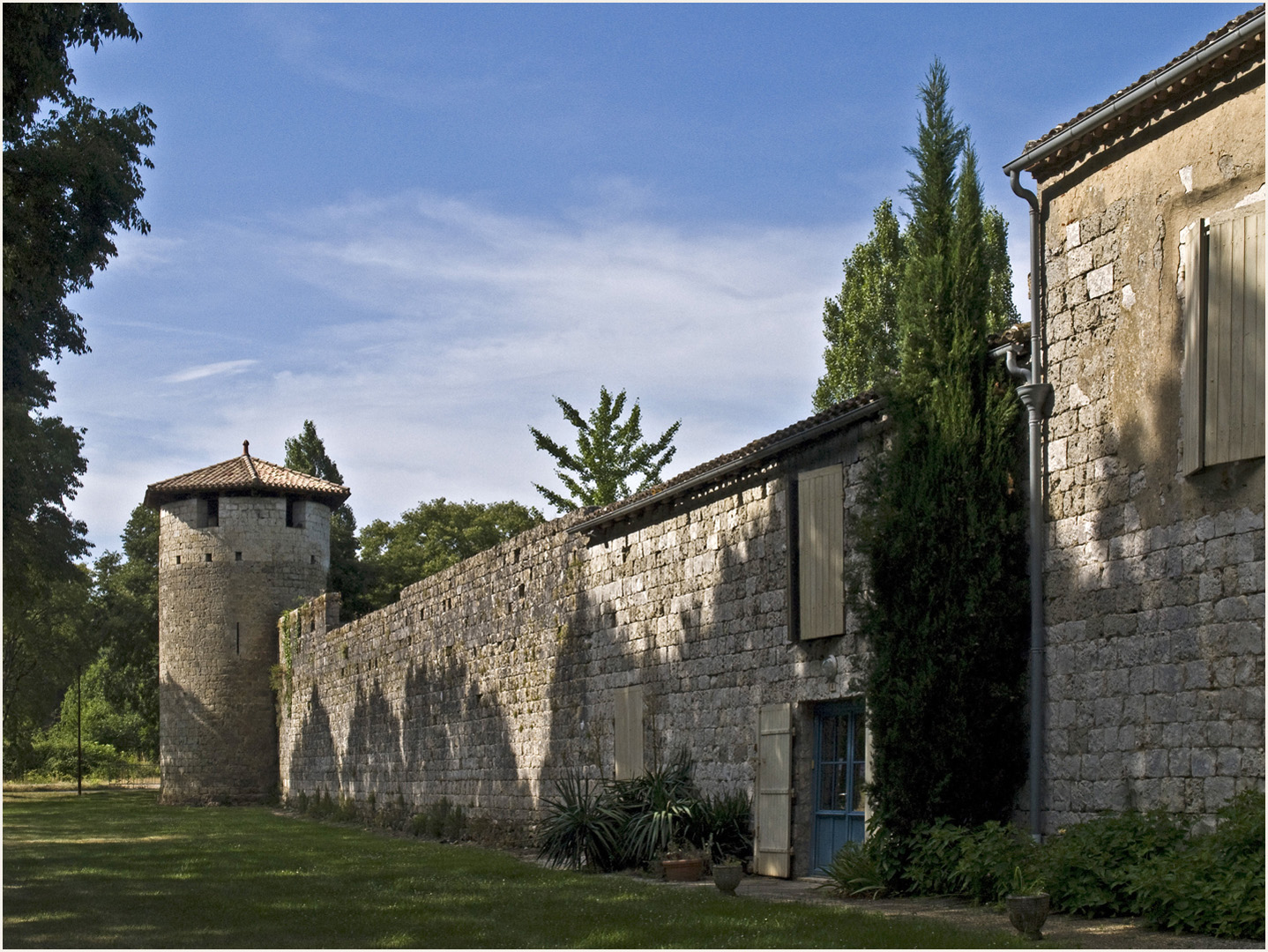 Les remparts sud de Vianne