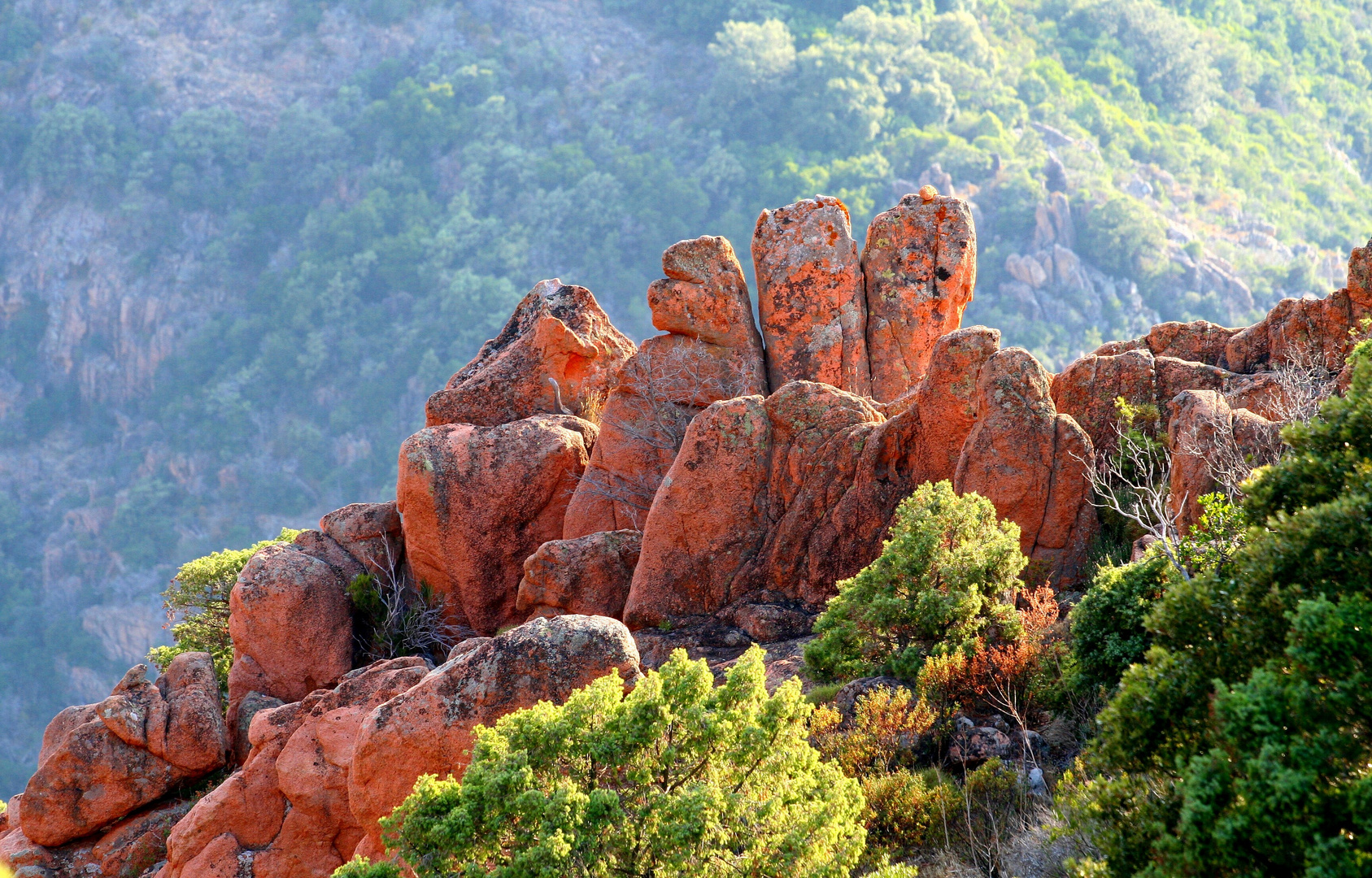 Les rochers rouges