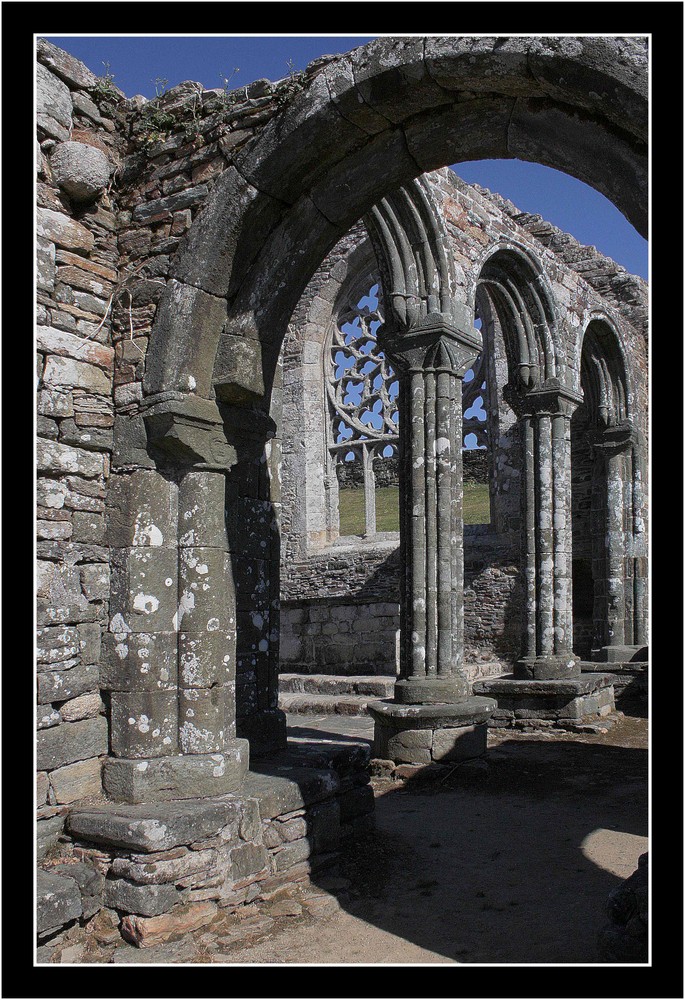 " Les ruines de la chapelle de Languidou "