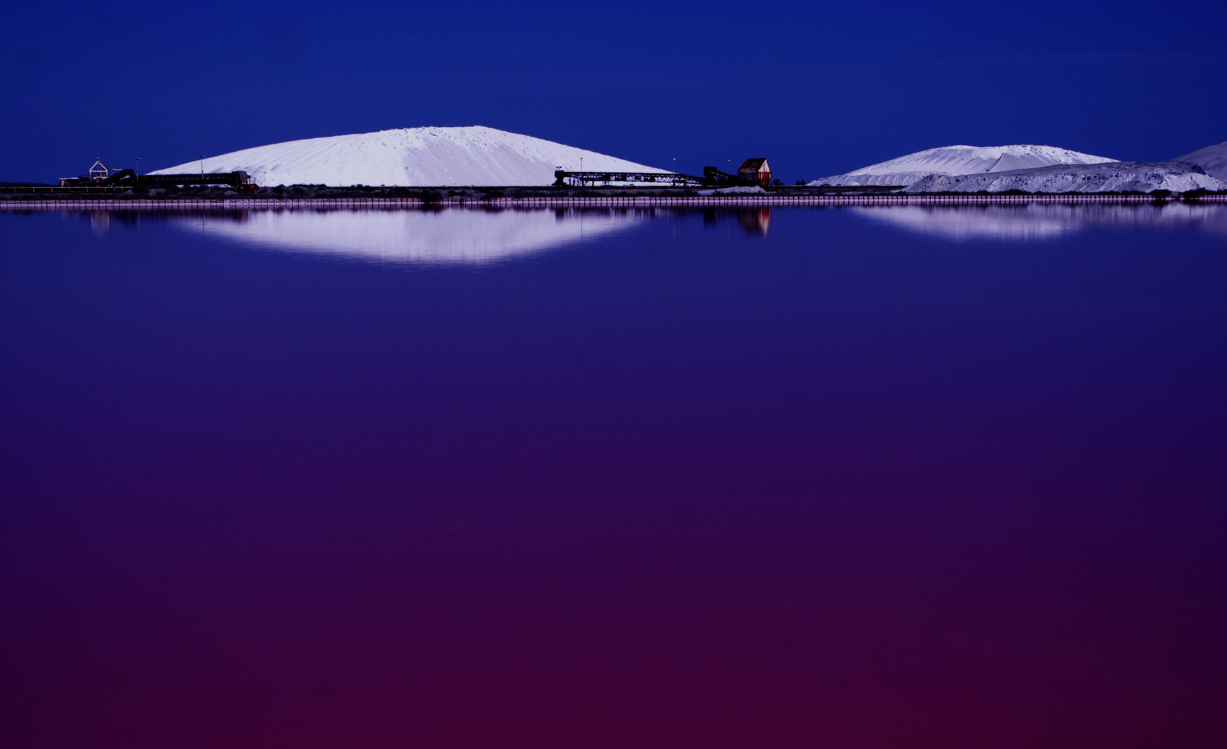 Les salins bleus ....