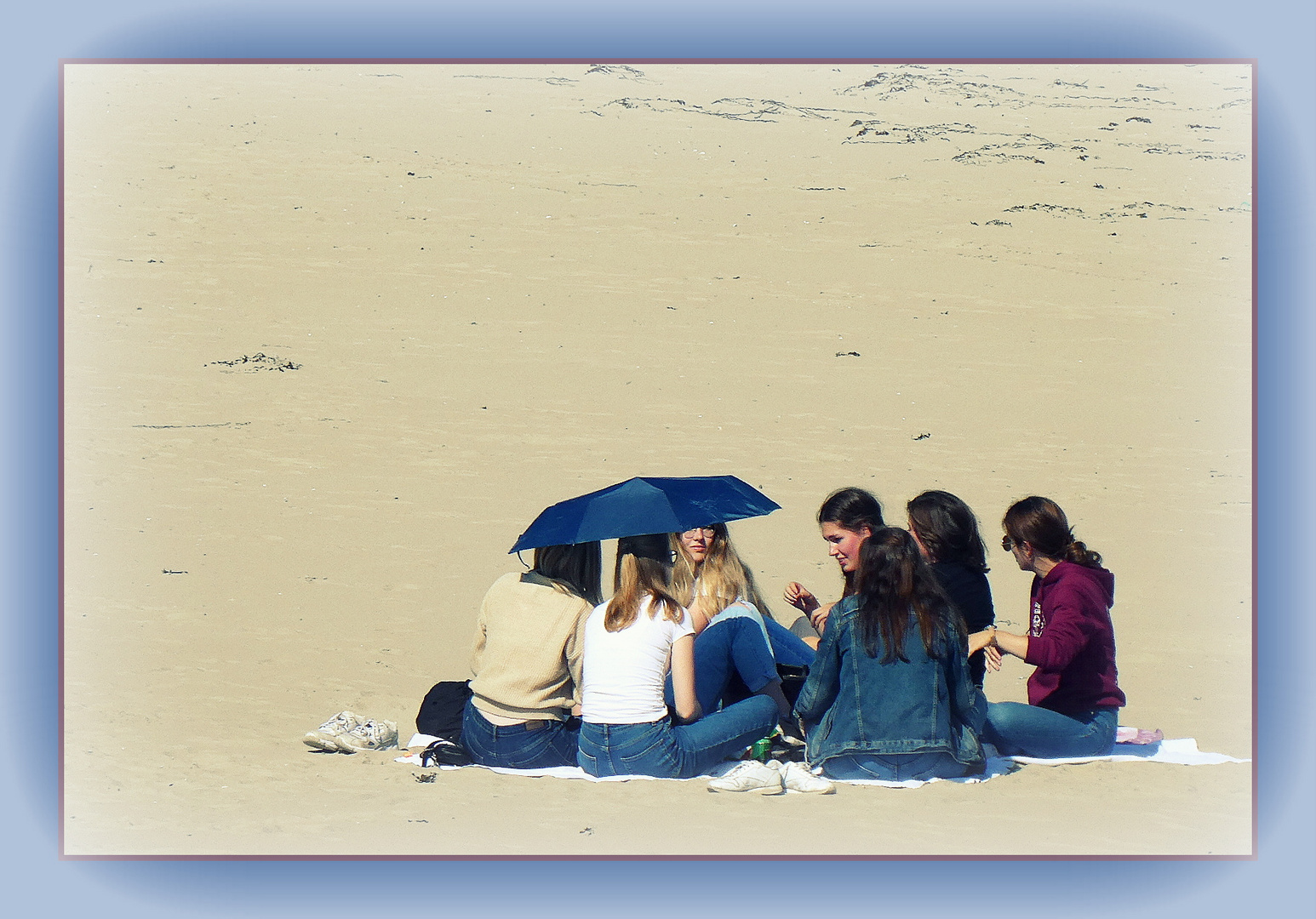 Les Sept à la plage