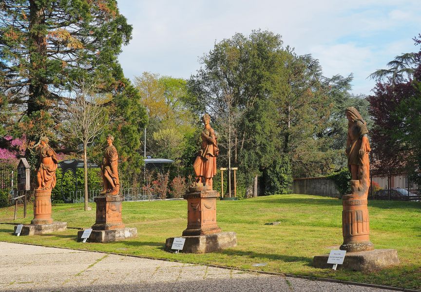 Les statues de terre cuite de Jean-Marie Joseph Ingres