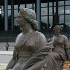 Les statues "Monument à Adolphe Billault" (4)