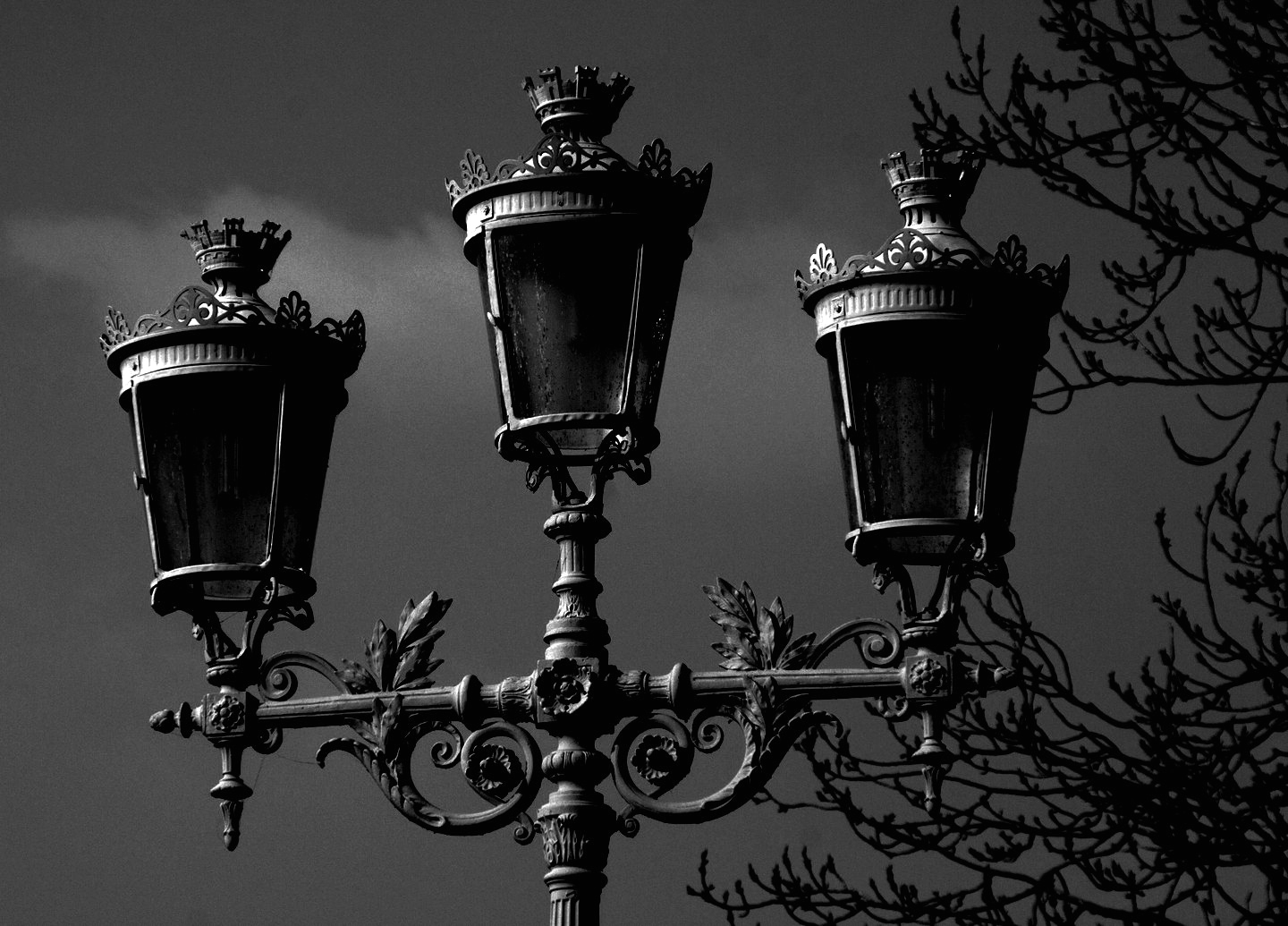 Les trois lampes