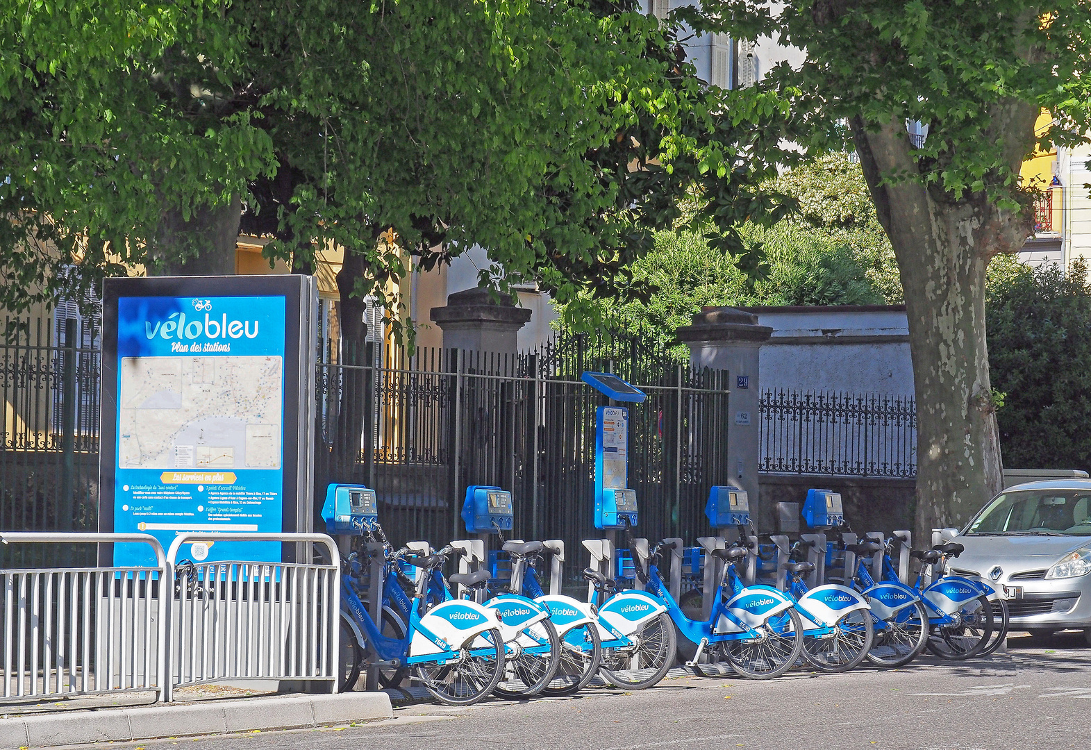 Les vélos bleus…