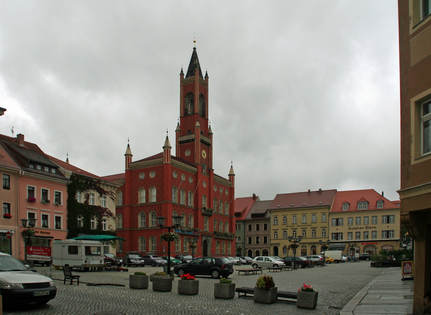 Lessingstadt Kamenz / Sachsen: Marktplatz mit Rathaus