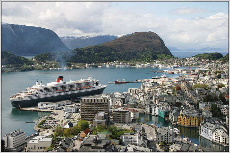 Ålesund, Blick von der "Fjell Stua" - Ålesund, view from the "Fjell Stua"