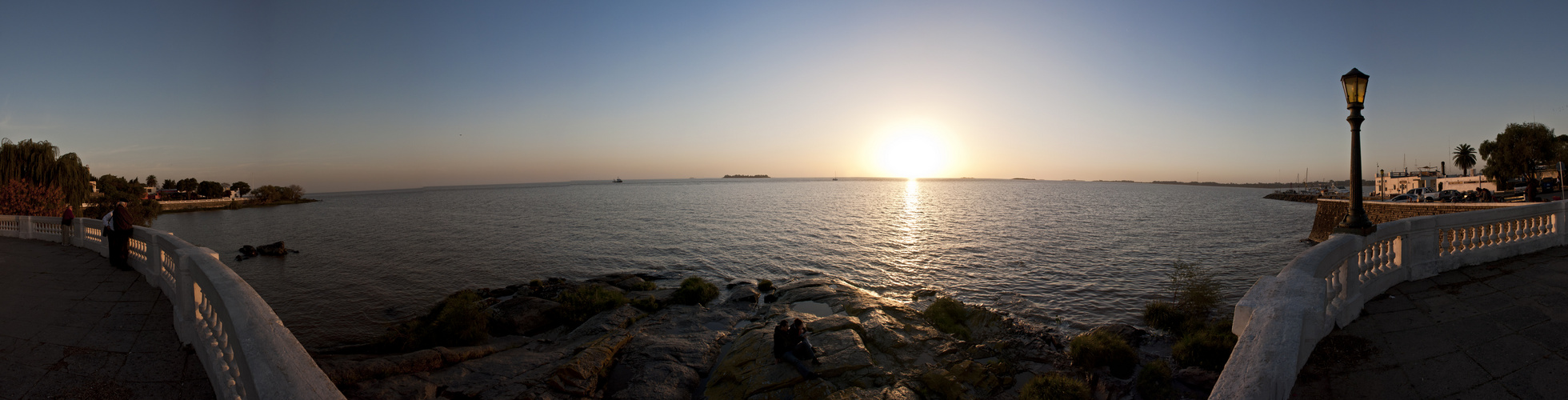 Let the sun go down! (Cologne, Uruguay)