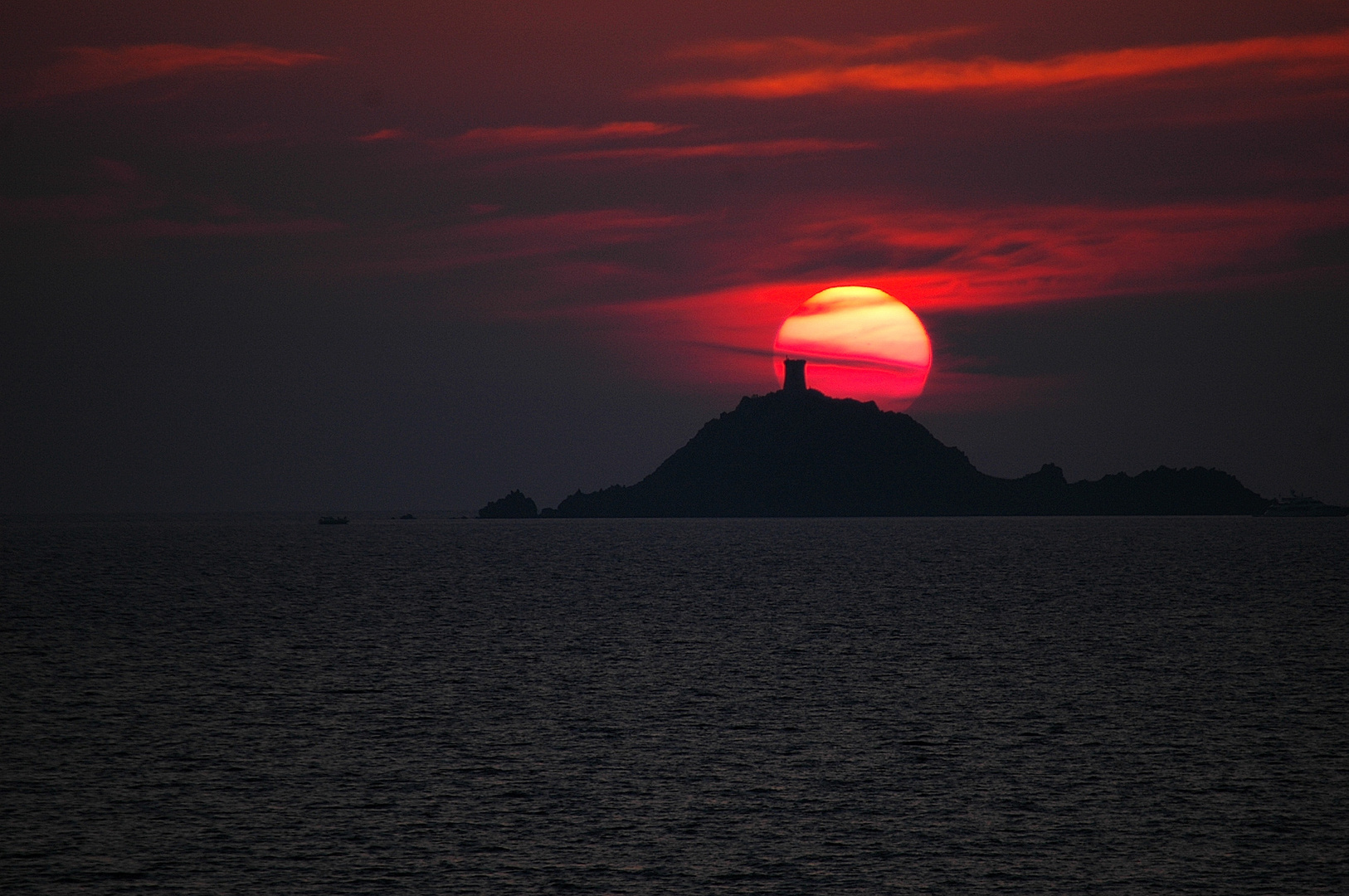 L'eternel coucher de soleil sur les Sanguinaires