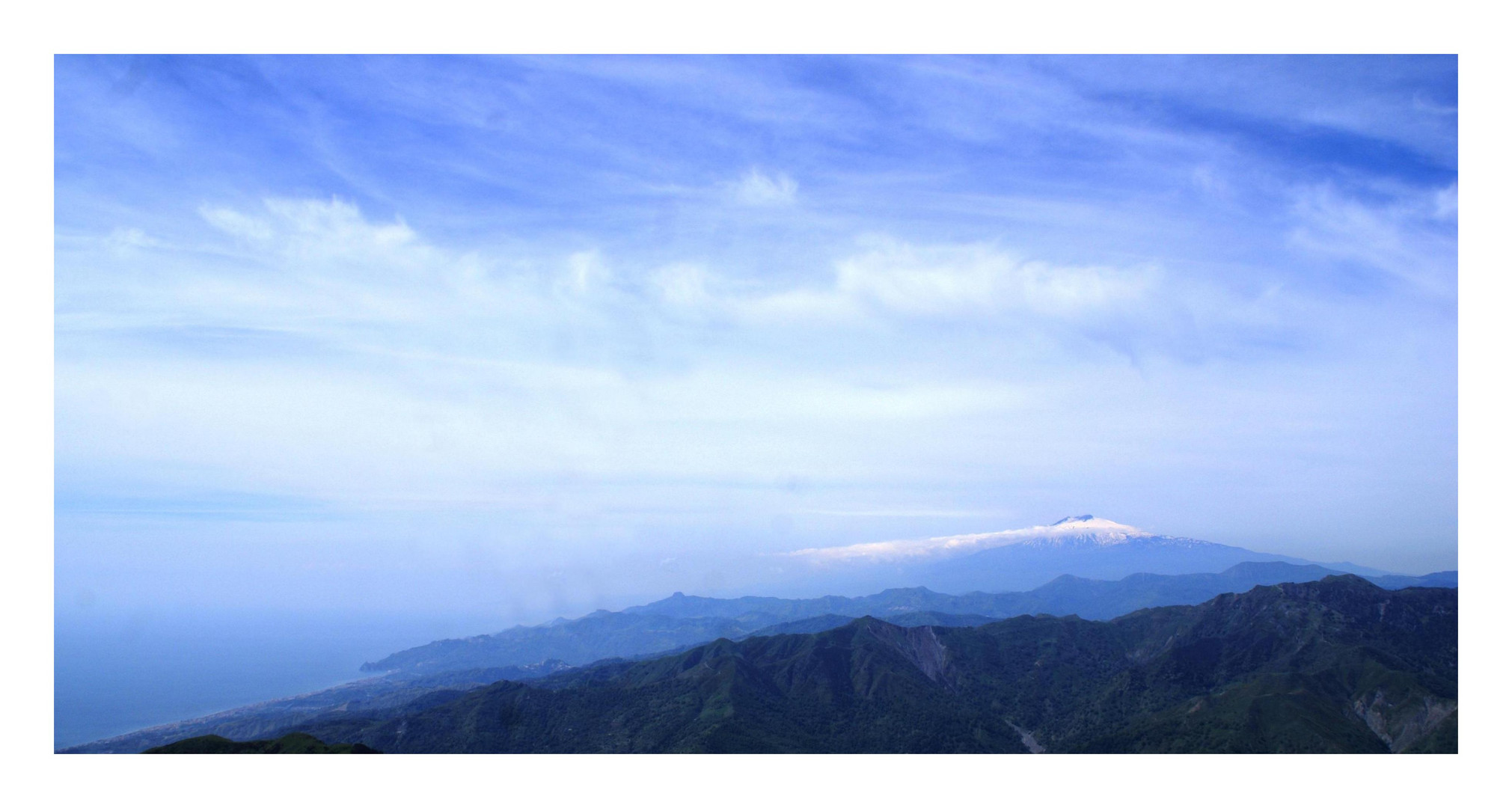 l'etna tra cielo e mare