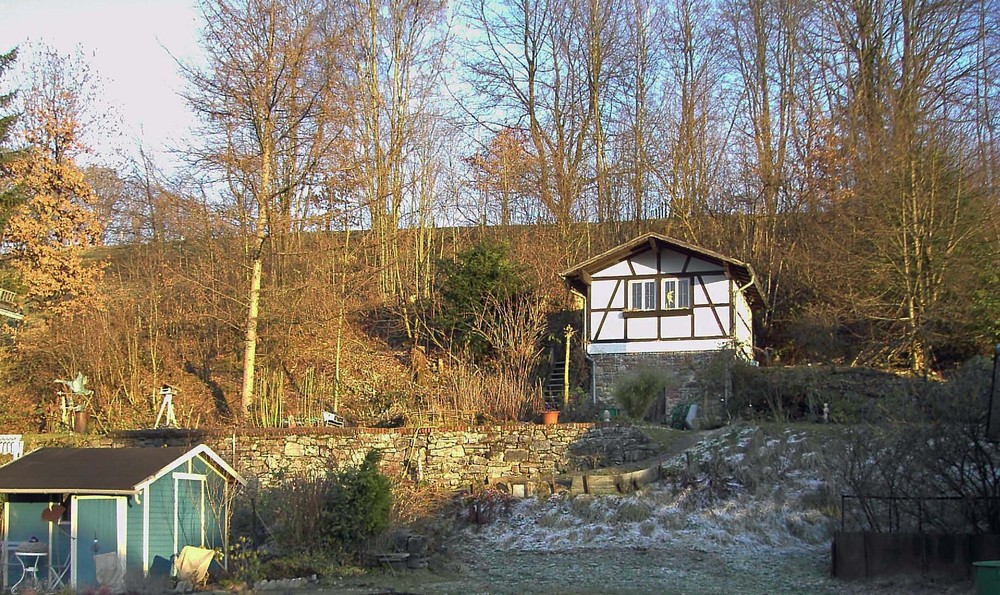 Letzes erhaltenes Stück Bahndamm der Grubenbahn die von Müsen nach Dahlbruch fuhr.