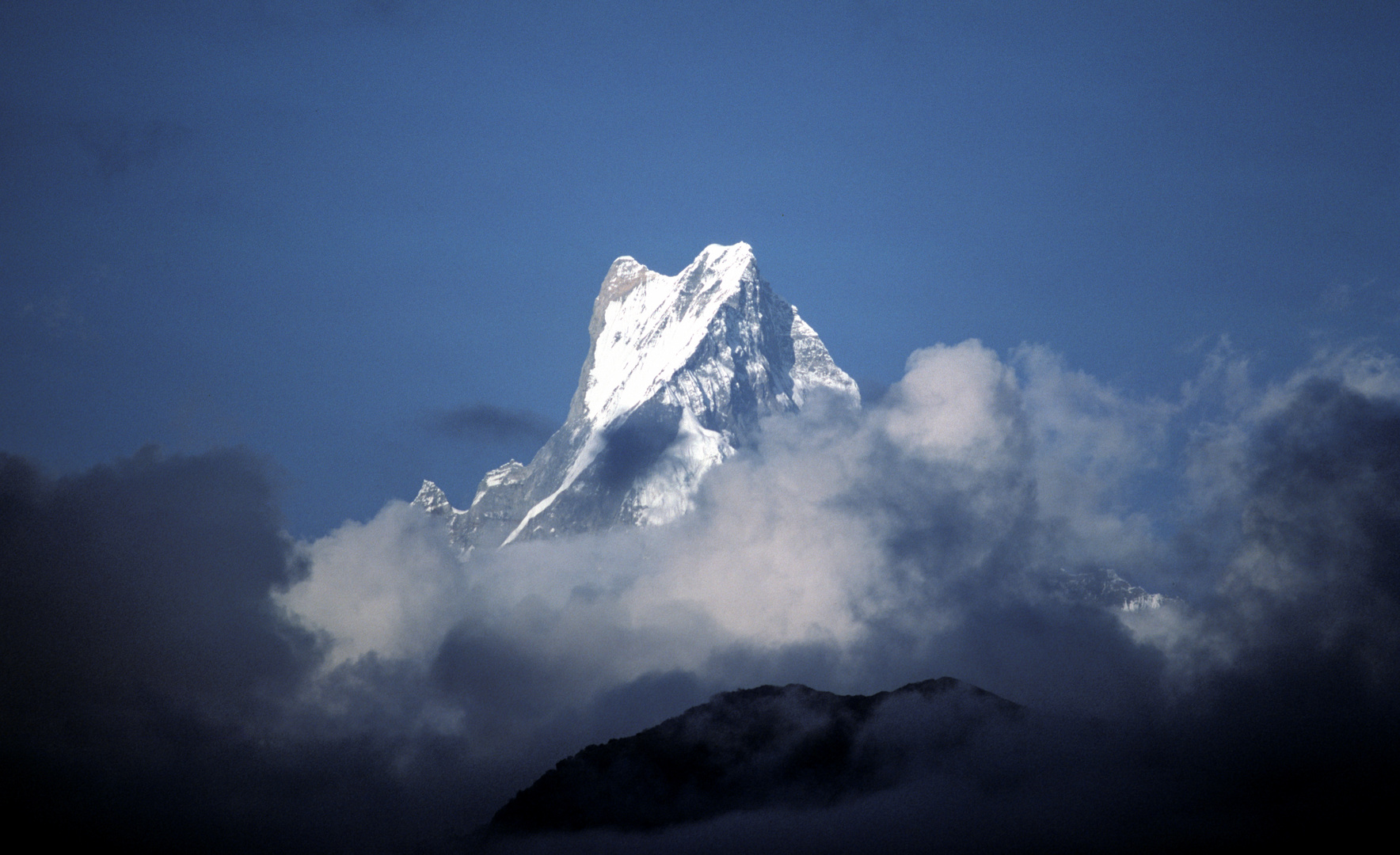 Letzes Licht am Machhapuchhare