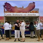 -- Letzte Bratwurst vor Amerika --