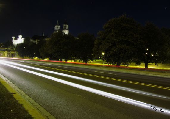 ...letzte Nacht, zogen die Autos an mir vorbei & das Nachtleben begann...