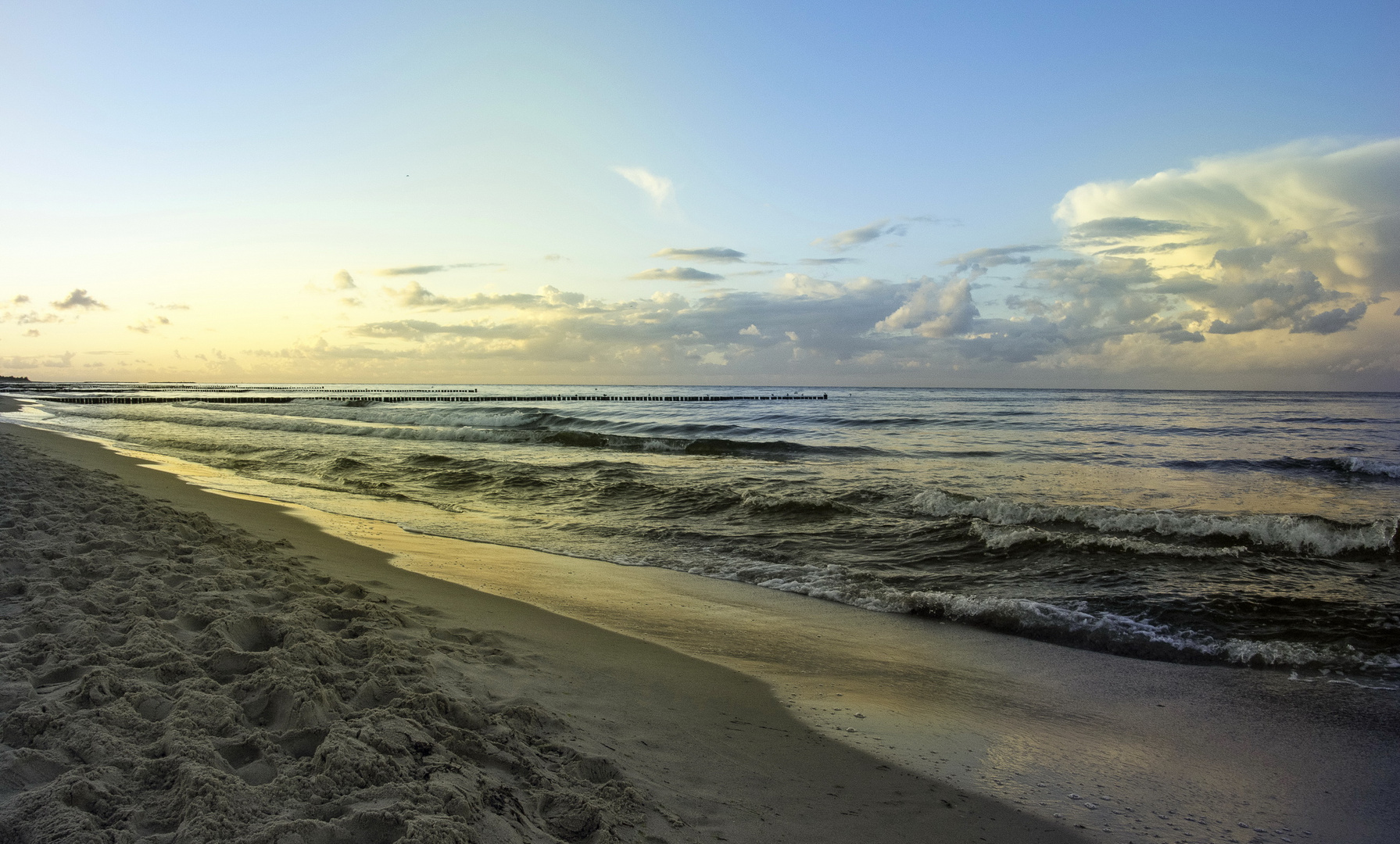 letzte Sonne am Strand