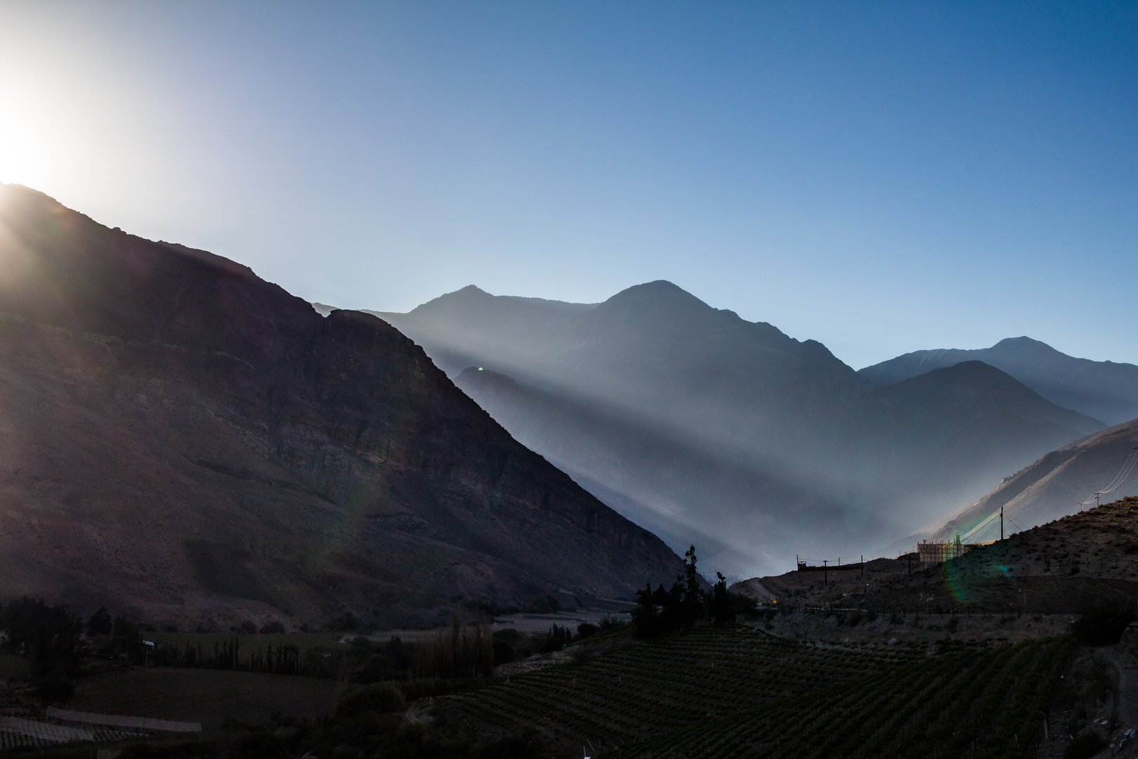 Letzte Sonnenstrahlen im Valle del Elqui, Chile