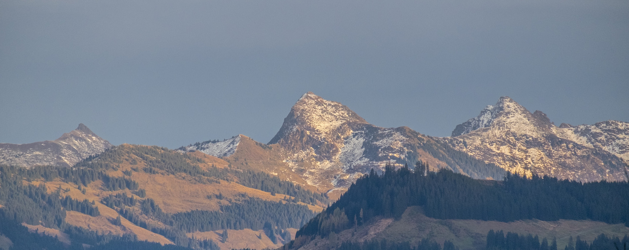 Letzte Sonnenstrahlen in den Kitzbüheler Alpen