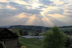 letzte Sonnenstrahlen um 18 Uhr