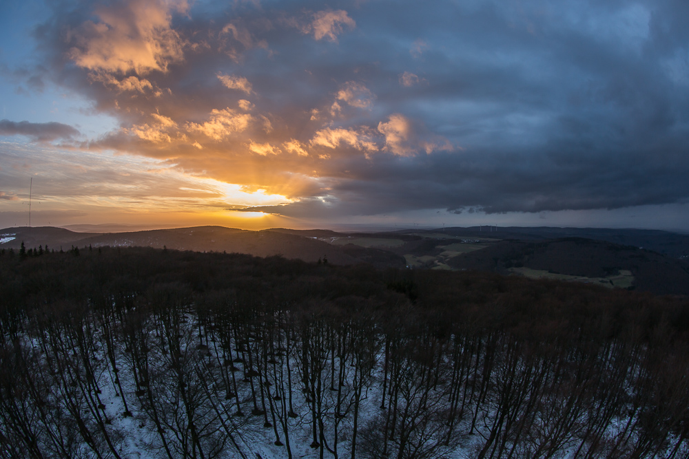 Letzte Strahlen über dem Hochtaunus