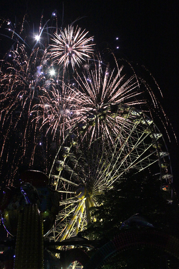 Letzter Abend der Haaner Kirmes 2011