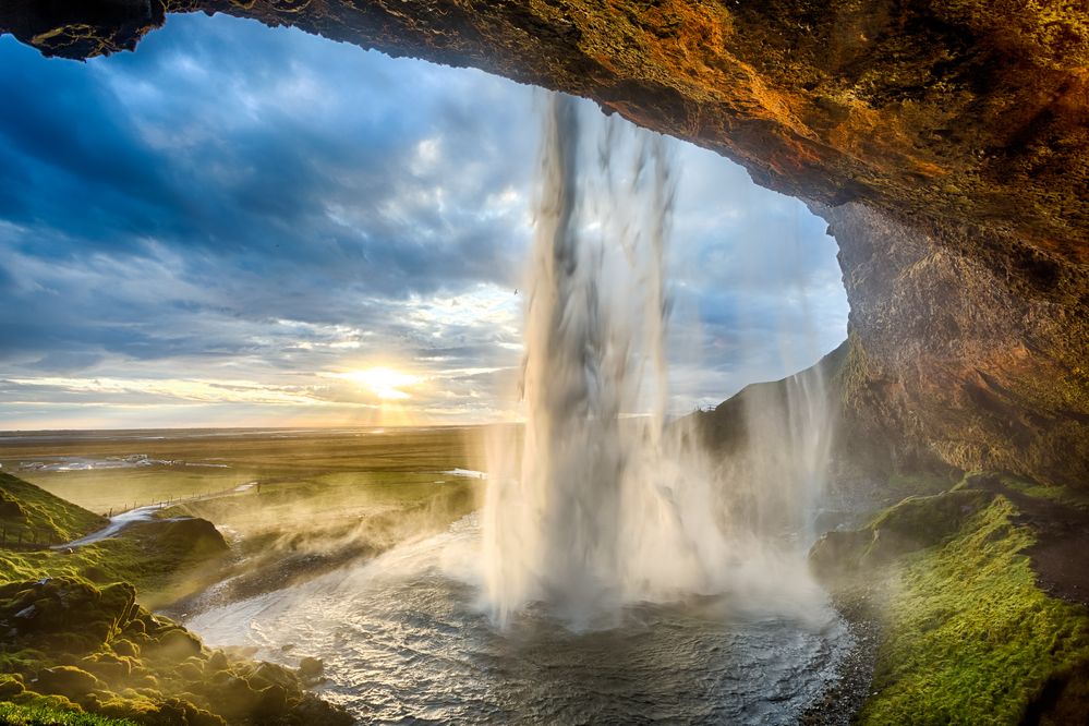 Letzter Sonnenstrahl Foto & Bild | world, sonnenuntergang, wasser ...