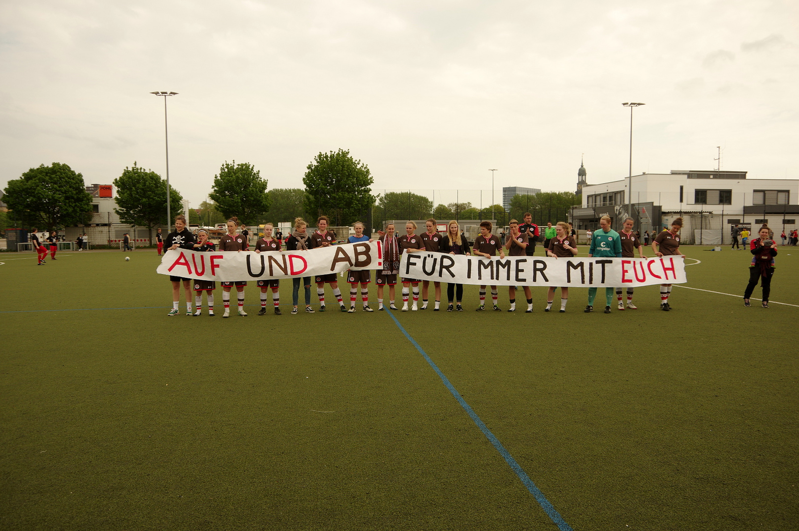 Letztes Heimspiel der Saison 1