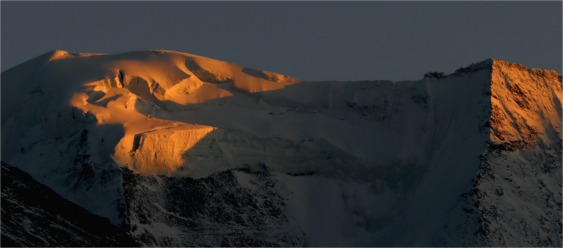 LETZTES LICHT AM PIZ PALÜ