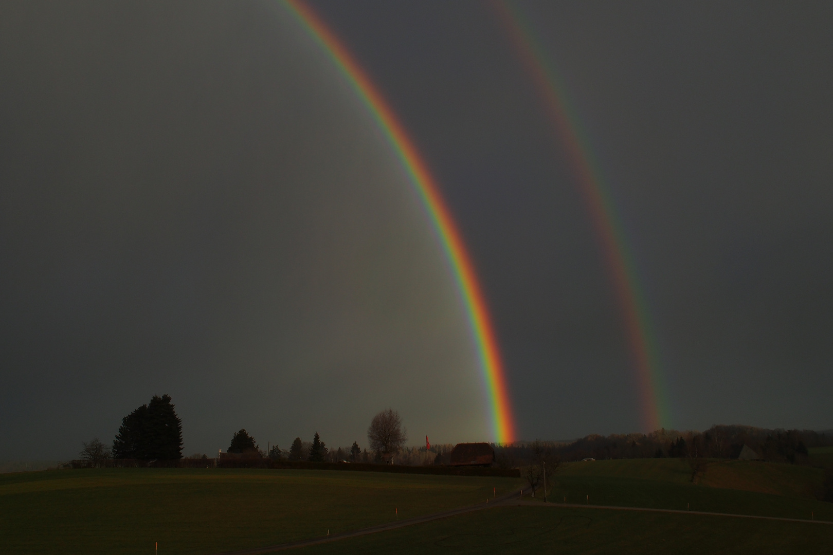 letztes Licht  vor dem Regen  Foto Bild opt ph nomene 