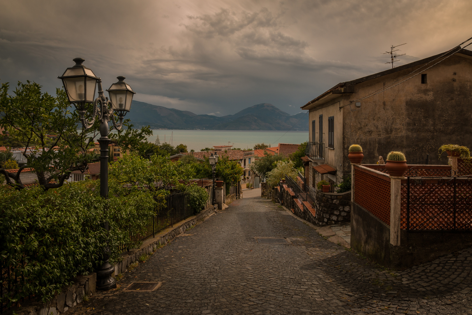 Letztes Sonnenlicht, Scario, Cilento