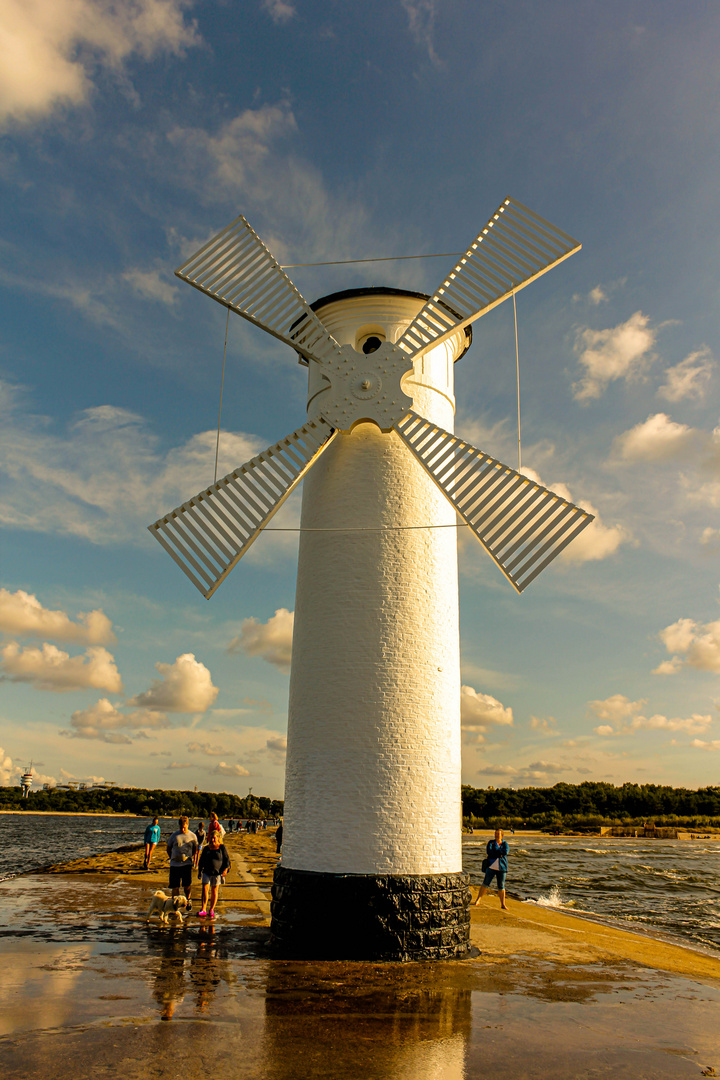 Leucht-Windmühle-Turm