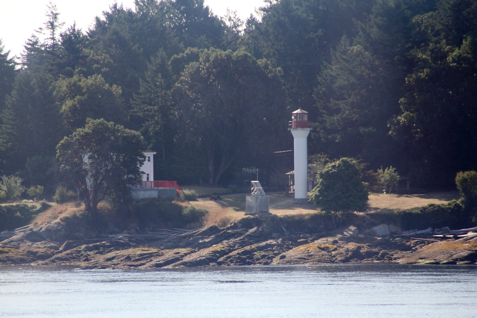 Leuchtbake auf dem Seeweg zwischen Vancouver (Canada) und Victoria