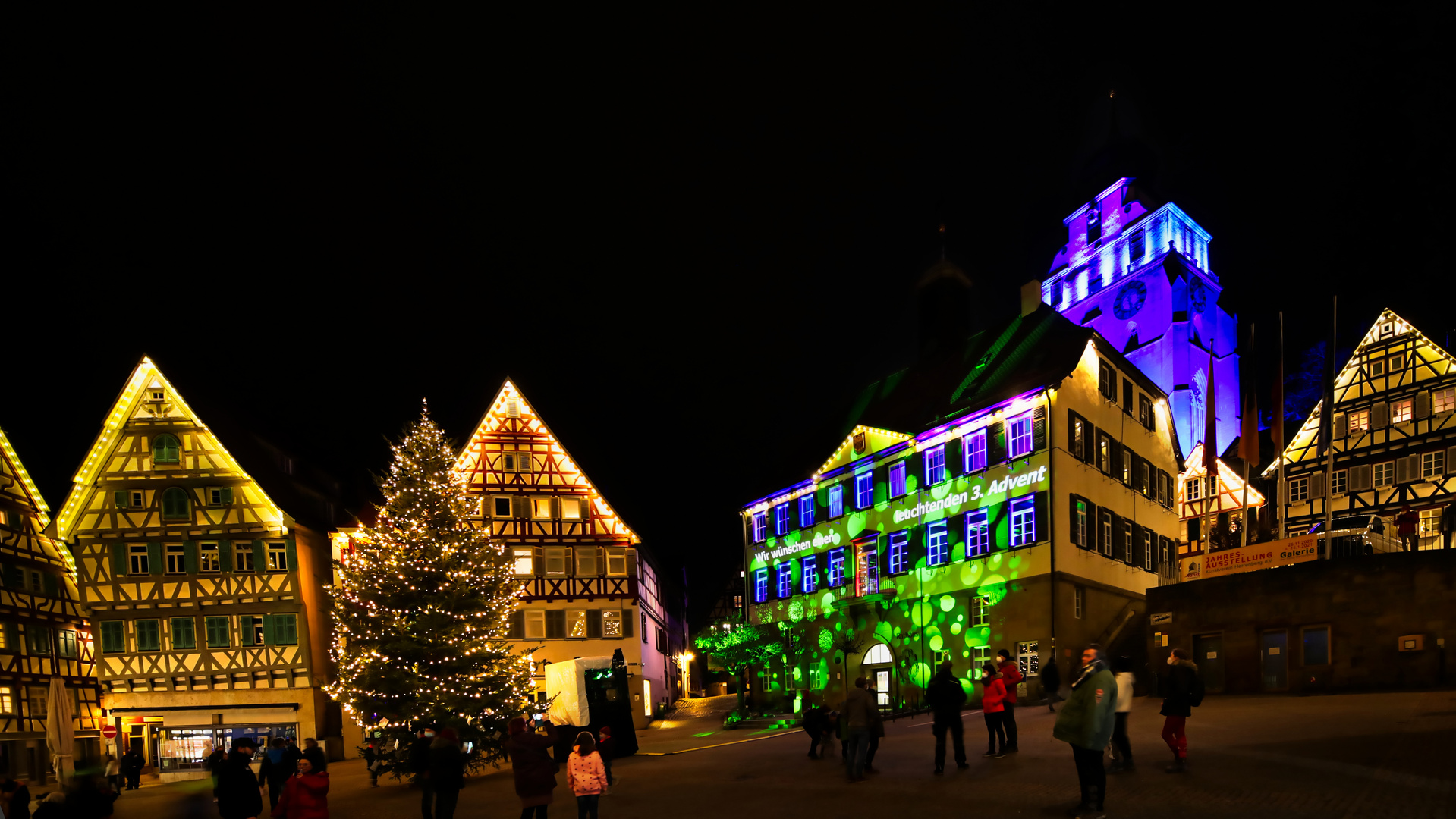 Leuchtende Adventsgrüße aus Herrenberg